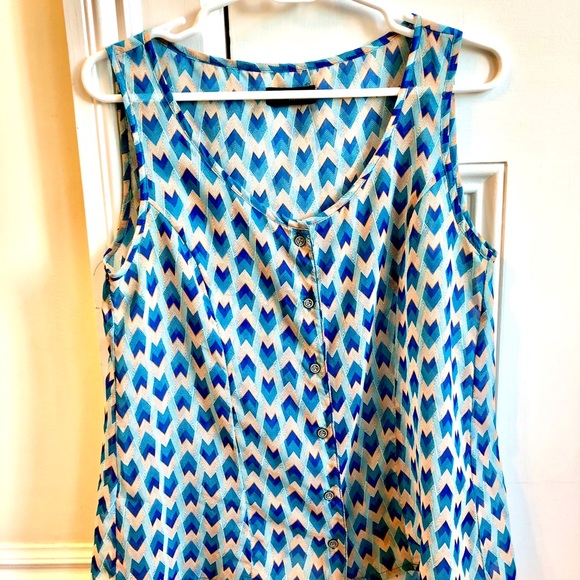 Brooklyn Industries sheer tank top w/open back - Picture 1 of 5